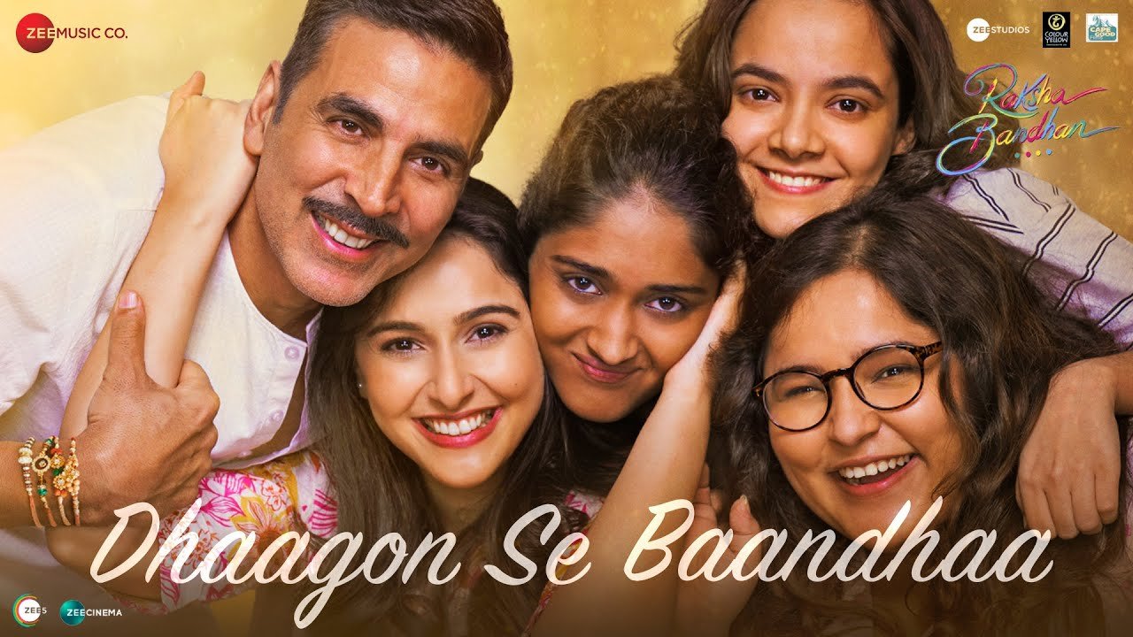 Dhaagon Se Baandhaa Lyrics (धागों से बाँधा Lyrics in Hindi): The song is sung by Arijit Singh and Shreya Ghoshal Read more: https://lyricsmint.com/arijit-singh/dhaagon-se-baandhaa